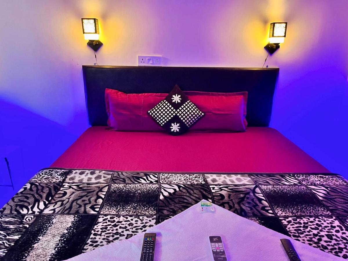 Gully Ghar Hotel Váránaszi Kültér fotó